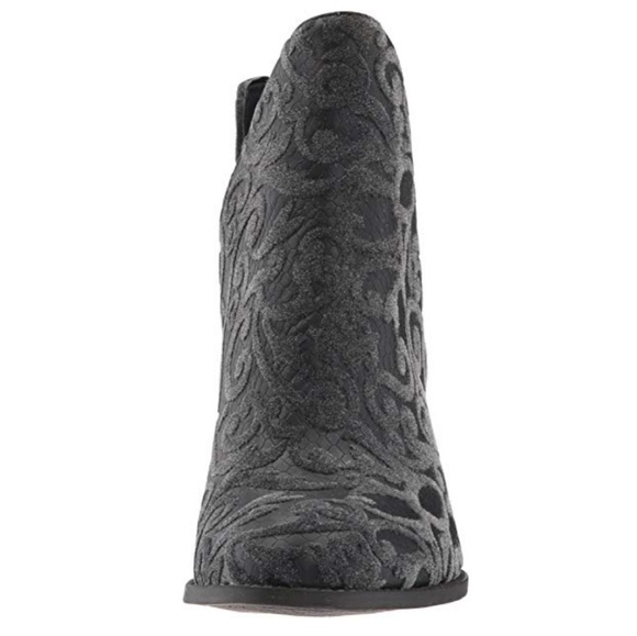 Sassy Jessica Simpson Western Ankle Booties - Picture 3 of 8